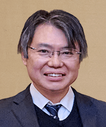 南 俊行 先生