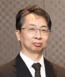 片山 伸幸 先生